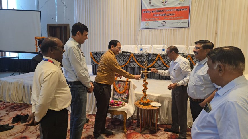 उद्योग–बैंकर संवाद कार्यशाला में समन्वय को नई दिशा...कलेक्टर की अध्यक्षता में एमएसएमई प्रकरणों की समीक्षा, लंबित मामलों के समयबद्ध निराकरण के निर्देश...युवाओं को स्वरोजगार एवं स्टार्टअप के लिए मिलेगा सशक्त मंच