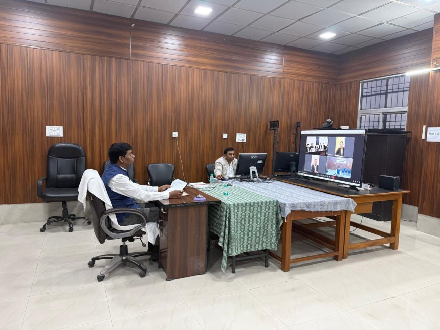 आगामी नेशनल लोक अदालत के सफल आयोजन हेतु प्रधान जिला एवं सत्र न्यायाधीश/अध्यक्ष द्वारा ली गई बाह्य न्यायालय के न्यायिक अधिकारियों की बैठक