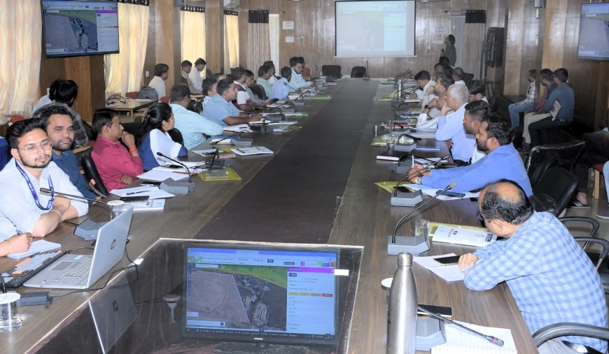 जनगणना 2027 के प्रथम चरण हेतु दो दिवसीय जिला स्तरीय प्रशिक्षण संपन्न...17 मार्च को रिफ्रेशर प्रशिक्षण कार्यक्रम का होगा आयोजन