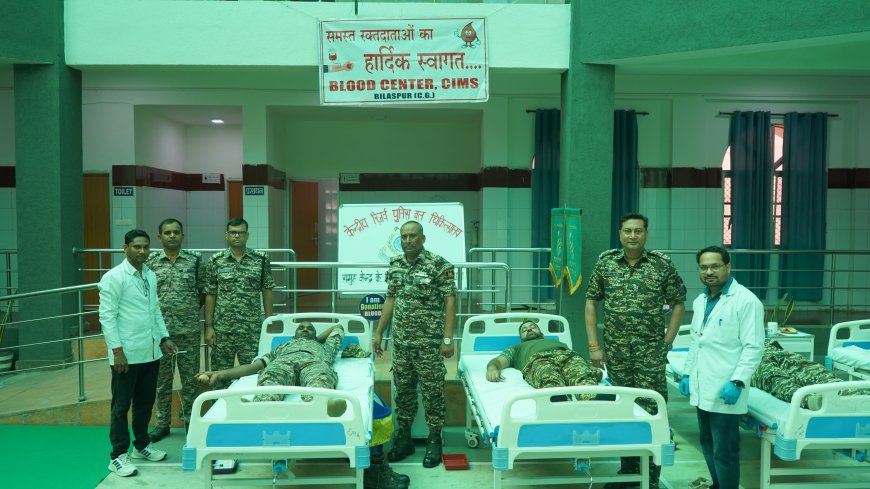 सीआरपीएफ के 87वें स्थापना दिवस पर रक्तदान व स्वास्थ्य जांच शिविर...जवानों ने बढ़-चढ़कर किया रक्तदान