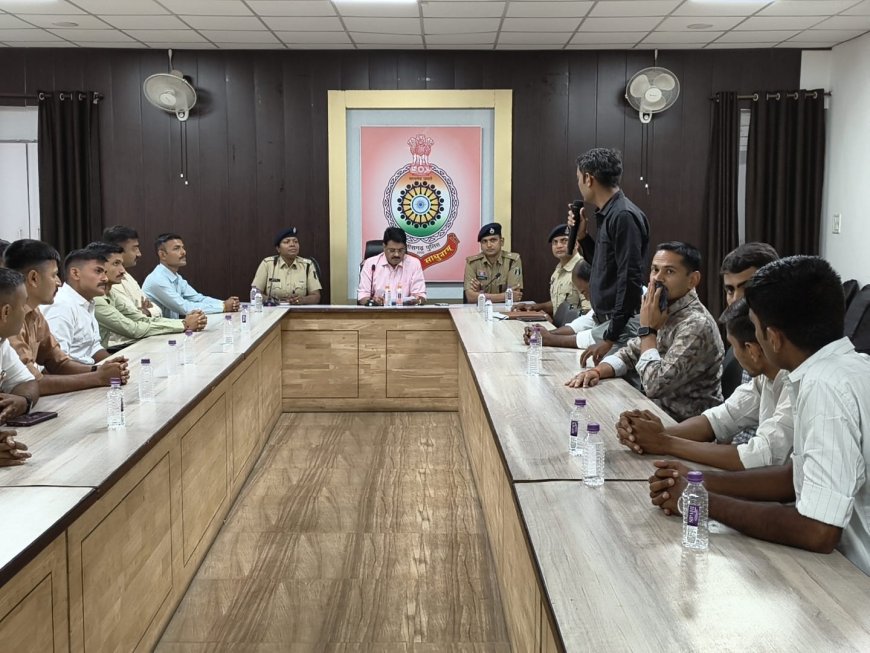 एक भारत श्रेष्ठ भारत के तहत बिलासपुर पहुंची गुजरात पुलिस की टीम,20 दिन तक करेंगे पुलिसिंग का अध्ययन