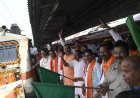 श्री रामलला दर्शन के लिए श्रद्धालु अयोध्या धाम के लिए रवाना...आस्था स्पेशल ट्रेन से बिलासपुर संभाग के 850 श्रद्धालुओं ने शुरू की यात्रा...केंद्रीय राज्य मंत्री तोखन साहू ने दिखाई हरी झंडी