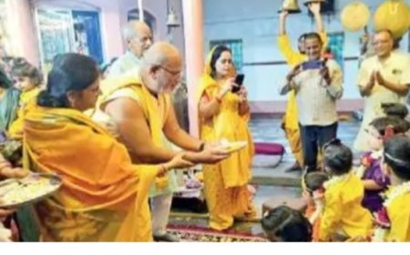 भक्तिमय माहौल में मनाया गया रामलला का छठी उत्सव, व्यंकटेश मंदिर में उमड़ी श्रद्धालुओं की भीड़