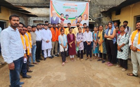 भाजपा स्थापना दिवस पर भाजयुमो का ‘संपर्क महाअभियान’..हॉस्टलों में पहुंचकर युवाओं-छात्रों से किया संवाद, मिठाई खिलाकर सौंपे अभिनंदन पत्र!