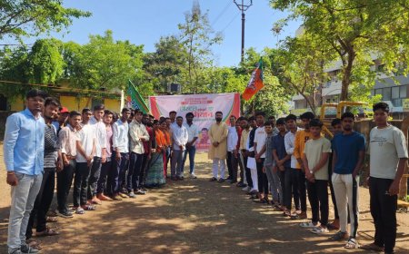 भाजयुमो बिलासपुर ग्रामीण द्वारा जलाया गया हॉस्टल संपर्क अभियान...युवाओं को सकारात्मक राष्ट्रवादी विचारधारा से जोड़ना हमारा उद्देश्य - ऋषभ चतुर्वेदी