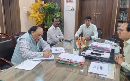 ज्ञानभारत मिशन को गति : कलेक्टर की अध्यक्षता में जिला स्तरीय समिति की पहली बैठक...पांडुलिपि संरक्षण के लिए शुरू हुआ  खोज अभियान