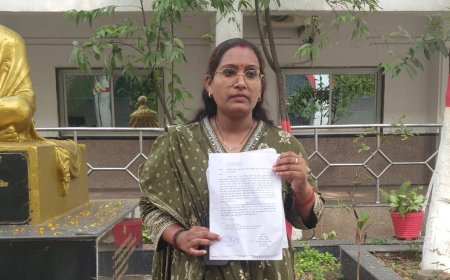 निस्तारी रास्ता में अवैध निर्माण,पीड़ित महिला ने कलेक्टर से लगाई गुहार