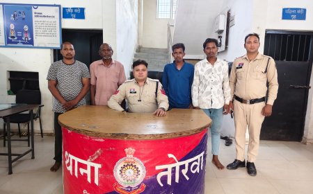 ई-रिक्शा विवाद में मारपीट व जान से मारने की धमकी देने वाले 4 आरोपी गिरफ्तार,स्थायी वारंटी भी पकड़ा गया