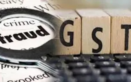 989 करोड़ की GST चोरी का ‘मास्टरमाइंड’ गिरफ्तार, फोन खुलते ही विभाग के 10 बड़े अफसरों के उड़े होश