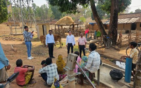 वनांचल को मिलेगा स्थायी उजाला, बिजली अधिकारियों को कार्य योजना बनाने निर्देश...सोलर के सहारे चल रहे गांवों में पहुंचेगी मुख्य विद्युत लाइन से बिजली