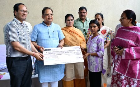 विधायक अमर अग्रवाल ने किया जन समस्या निवारण शिविर का शुभारंभ, अधिकांश आवेदनों का मौके पर समाधान...लखीराम ऑडिटोरियम में लगा जन समस्या निवारण शिविर, हितग्राहियों को मिली त्वरित राहत