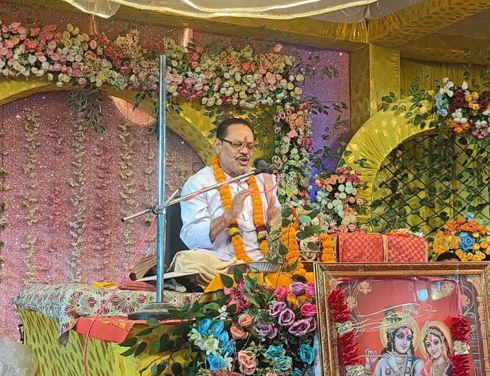 परीक्षित को मां के गर्भ में ही भगवान के हुए दर्शन: शर्मा