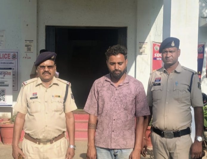 अवैध रेत खनन में किशोर की मौत, हादसे को एक्सीडेंट बताने की साजिश नाकाम—मुख्य आरोपी गिरफ्तार