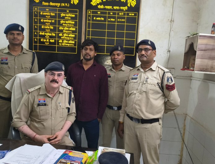 मोबाइल लोन ठगी का पर्दाफाश:किराना दुकानदारों को बनाया निशाना,पेटीएम के जरिए करता था ठगी...आरोपी चंद घंटों में गिरफ्तार