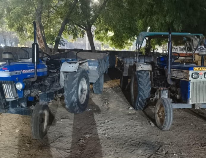 अवैध खनिज उत्खनन पर सख्ती : 2 हाइवा, 1 चैन माउंटेन सहित 6 वाहन जप्त