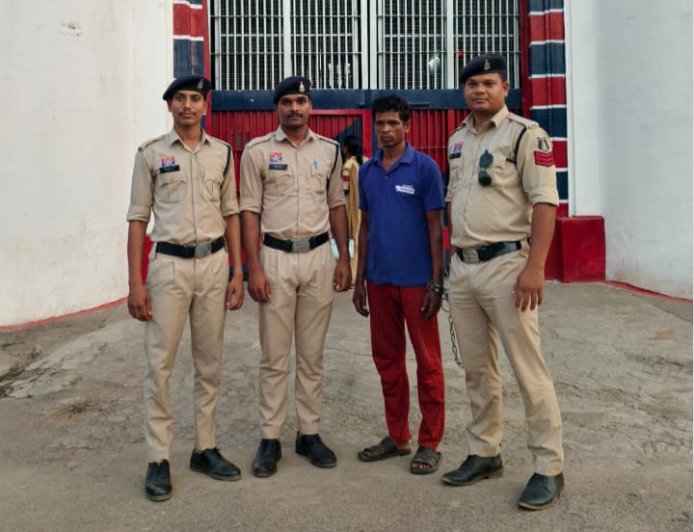 चरित्र शंका और घरेलू विवाद बना हत्या की वजह,पत्नी की हत्या करने वाला पति गिरफ्तार