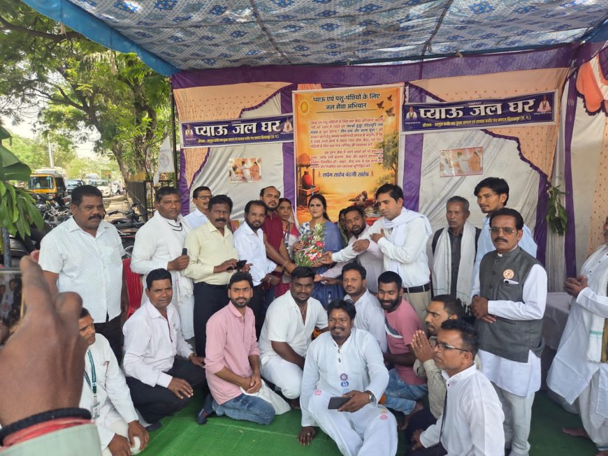 भीषण गर्मी में राहगीरों को राहत, निशुल्क पेयजल सेवा शुरू सद्गुरु कबीर युवा प्रकोष्ठ की पहल, समाजसेवा का दिया संदेश