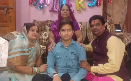 कक्षा 12वीं में सफलता पर परिवार में खुशी का माहौल, निखिल पाण्डेय ने बढ़ाया मान