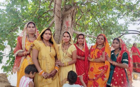वट सावित्री व्रत पर ग्राम गुड़ी के सुहागिनों ने की पूजा-अर्चना,पति की लंबी आयु की मांगी कामना