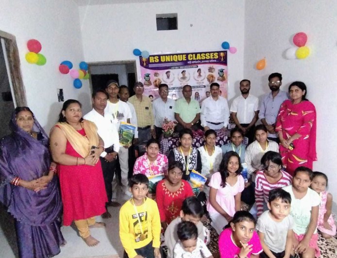 मोपका में प्रतिभा सम्मान समारोह संपन्न, मेधावी विद्यार्थियों और चयनित प्रतिभाओं का हुआ सम्मान
