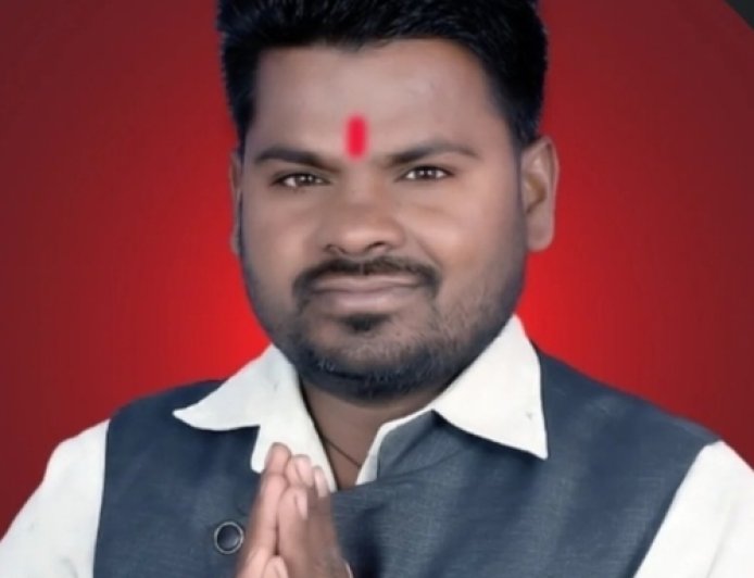 श्रद्धांजलि योजना से लेकर अयोध्या दर्शन तक, सेवा के नए आयाम गढ़ रहे सरपंच संजय राज