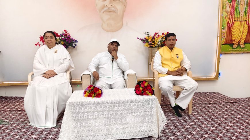 सेवा और आज्ञाकारिता से जीवन बनता है शक्तिशाली — ब्रह्माकुमार देवांग भाईजी