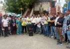 पत्रकारों की हुंकार से गूंजा बिलासपुर: ‘सच की आवाज नहीं दबेगी’, पत्रकार सुरक्षा कानून समेत विभिन्न मांगों को लेकर  पत्रकारों का धरना प्रदर्शन
