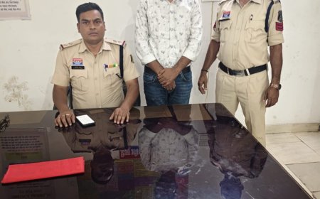 पुलिस अधिकारियो को पैसा देने के नाम पर डरा धमका कर पैसा वसूलने वाले आरोपी पर तारबाहर पुलिस का प्रहार*
