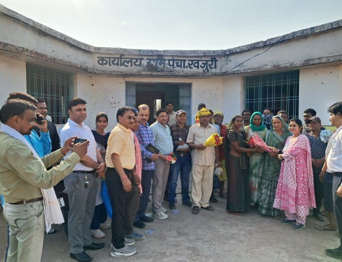 प्राकृतिक खेती अपनाने किसानों को किया प्रेरित