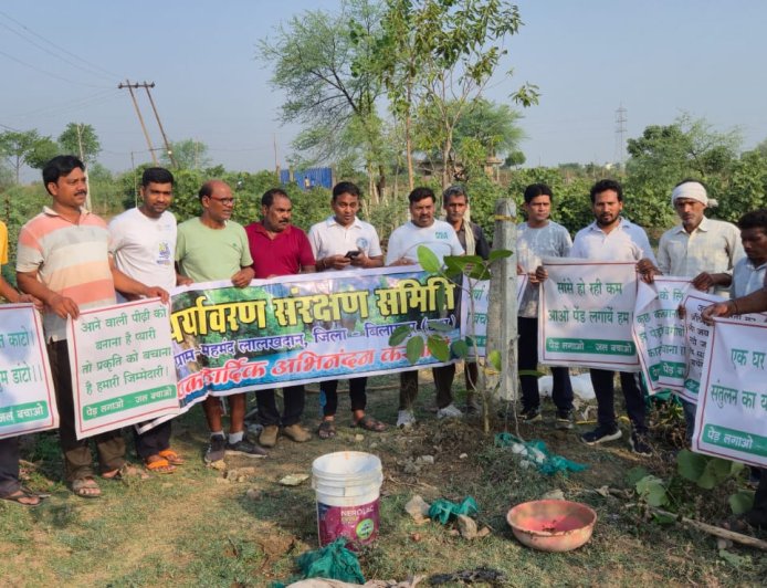 विश्व पर्यावरण दिवस पर महमंद में पौधारोपण, जल संरक्षण का लिया संकल्प