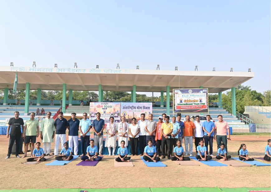 एनटीपीसी सीपत ने मनाया योग दिवस, स्वस्थ एवं संतुलित जीवनशैली अपनाने का दिया संदेश