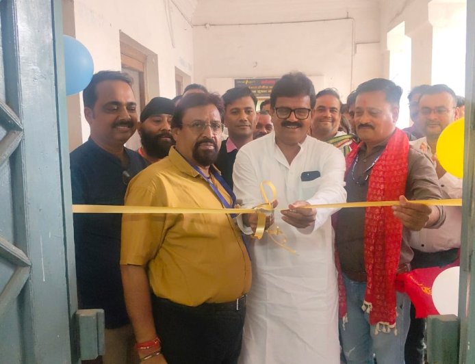 स्व. शशिकांत कोन्हेर की स्मृति में छ.ग. प्रखर पत्रकार महासंघ के प्रदेश कार्यालय का हुआ भव्य उद्घाटन; कोटा विधायक अटल श्रीवास्तव रहे मुख्य अतिथि