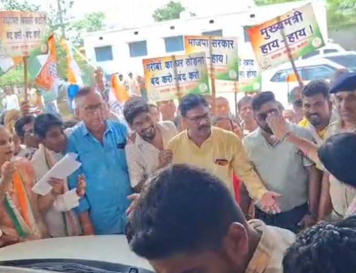जनता की आवाज बने पूर्व विधायक सियाराम कौशिक ने उठाया किसानों की परेशानी का मुद्दा