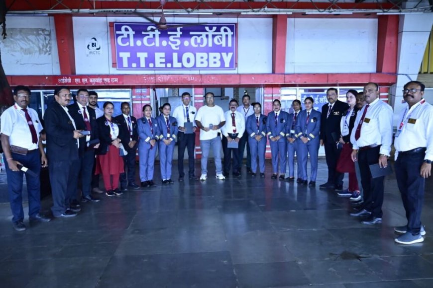 सभी महिला सहित 140 टिकट चेकिंग कर्मचारियों को उपलब्ध कराये गए बॉडी वॉर्न कैमरे, टिकट जांच होगी अधिक