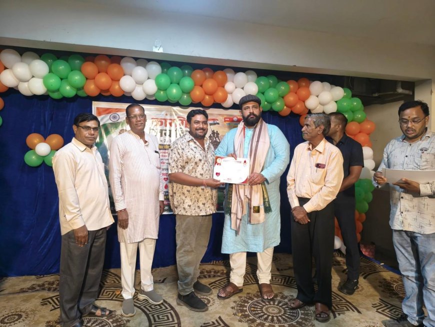 चकरभाठा में कारगिल विजय दिवस पर वीर सैनिकों का सम्मान और स्वैच्छिक रक्तदान शिविर संपन्न 100 रक्तदाताओं ने किया महादान