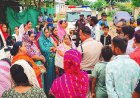 सिरगिट्टी क्षेत्र में लो वोल्टेज का हाहाकार: ग्रामीणों ने घेरा बिजली अमला, पुलिस ने संभाला मोर्चा
