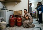 LPG सिलेंडर नियम: घर में एक्स्ट्रा गैस सिलेंडर रखना पड़ सकता है भारी, जानें क्या हैं नियम
