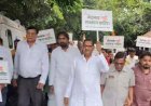 हल्द्वानी की घटना के विरोध में कांग्रेस का आक्रोश मार्च, अंबेडकर चौक पर सत्याग्रह