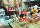 बिलासपुर में जन्माष्टमी की धूम: बांसुरी, मुकुट और कान्हा के पोशाकों से सजा गोलबाजार, दही हांडी लूट की तैयारियां तेज