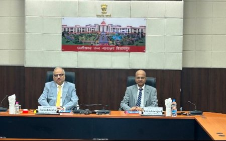 पेण्ड्रारोड में 77.17 लाख की लागत से बने अतिरिक्त न्यायालय भवन का वर्चुअल लोकार्पण, मुख्य न्यायाधीश रमेश सिन्हा बोले— त्वरित, निष्पक्ष और पारदर्शी न्याय हमारी प्राथमिकता