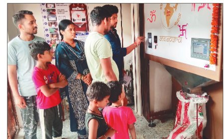 बिलासपुर: जनरेटर न होने से पहले ही दिन फेल हुई ग्रेन एटीएम की व्यवस्था, सिर्फ 8 लोगों को मिला चावल