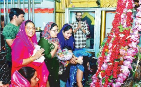 सावन का तीसरा सोमवार: शिवालयों में उमड़ा आस्था का सैलाब!
