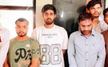 एंडोस्कोपी कैमरे से सीलबंद लिफाफे का पर्चा स्कैन, प्रोफेसर समेत 6 गिरफ्तार