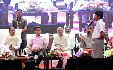 छत्तीसगढ़ का संकल्प: श्रमिकों का विकास ही राज्य का विकास, मेधावी बच्चों को मिला CM साय का साथ