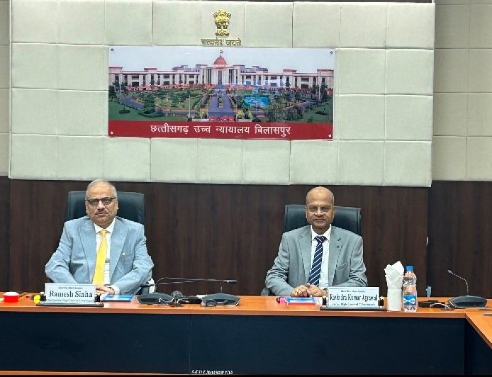 पेण्ड्रारोड में 77.17 लाख की लागत से बने अतिरिक्त न्यायालय भवन का वर्चुअल लोकार्पण, मुख्य न्यायाधीश रमेश सिन्हा बोले— त्वरित, निष्पक्ष और पारदर्शी न्याय हमारी प्राथमिकता