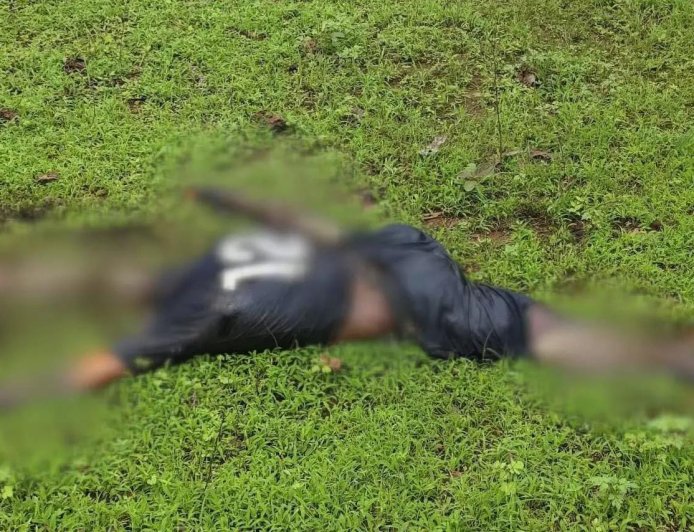 कांकेर में खौफनाक वारदात: झाड़ियों में मिला बिना सिर का शव, पेड़ से लटकी मिली रस्सी