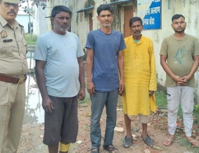 प्यार का खौफनाक अंत: फैक्ट्री में हुई थी दोस्ती, यूपी लाकर महिला की कर दी सौदेबाजी, 4 सलाखों के पीछे