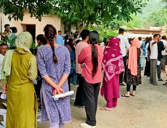 जयपुर: परीक्षा केंद्र पर बिजली गुल और बायोमेट्रिक फेल, छात्रों का भारी हंगामा; NTA ने रद्द किया एग्जाम