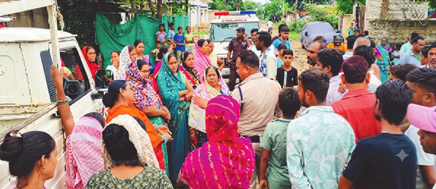 सिरगिट्टी क्षेत्र में लो वोल्टेज का हाहाकार: ग्रामीणों ने घेरा बिजली अमला, पुलिस ने संभाला मोर्चा