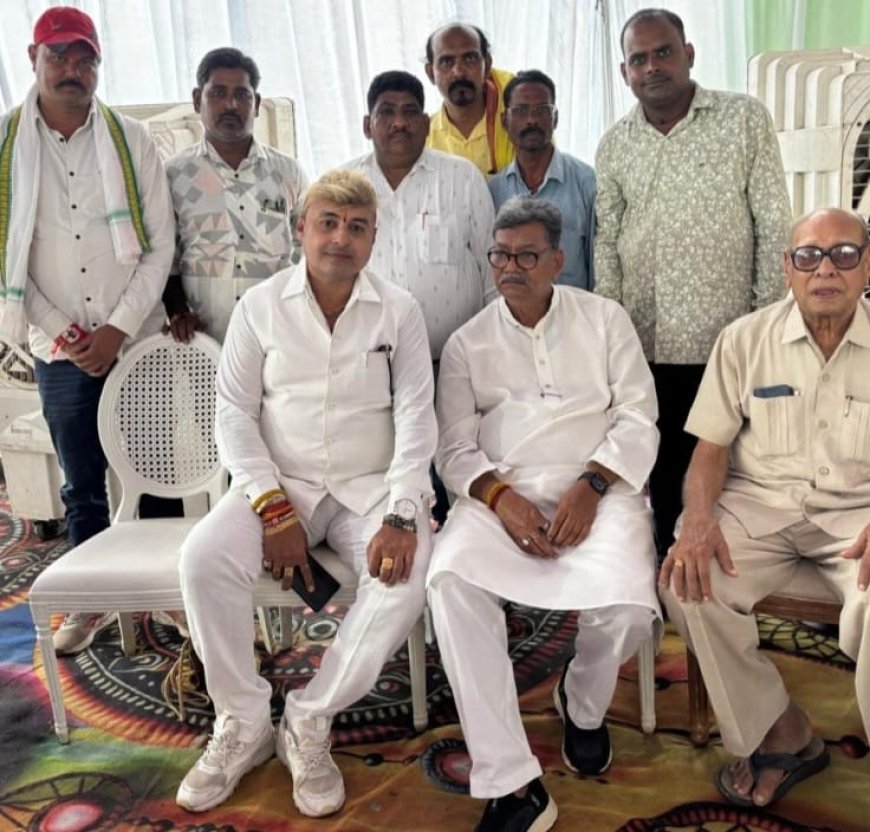 त्रिलोक श्रीवास ने सहयोगियों के साथ नेता प्रतिपक्ष डॉ. चरण दास महंत का किया स्वागत